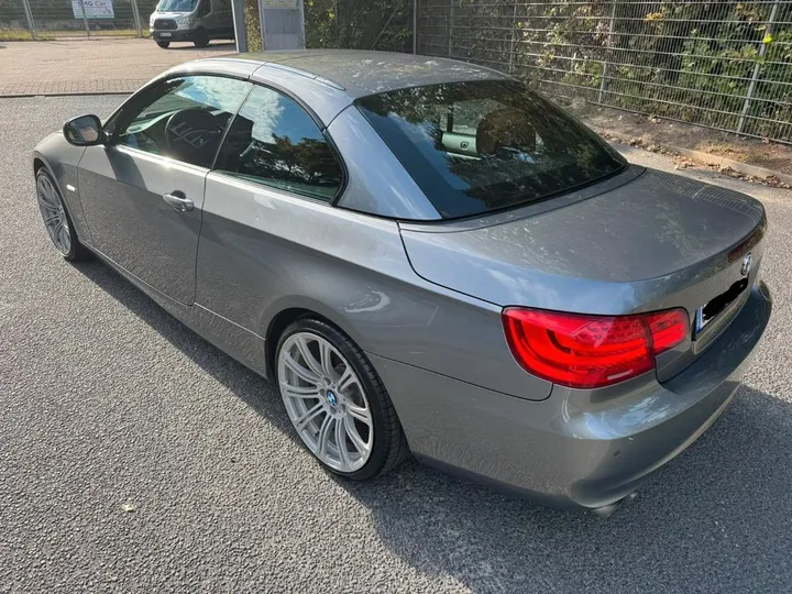 BMW 325