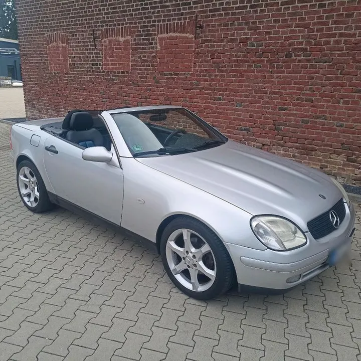 Mercedes-Benz SLK 200