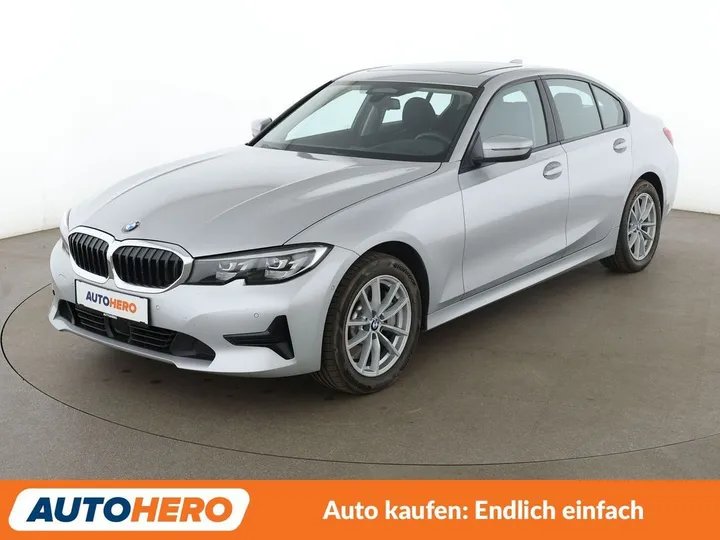 BMW 330