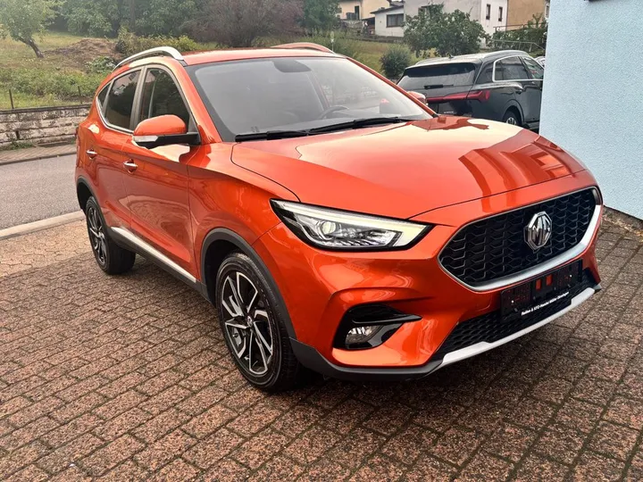 MG ZS