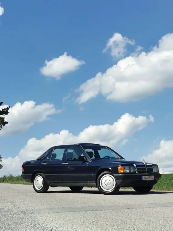Mercedes-Benz 190