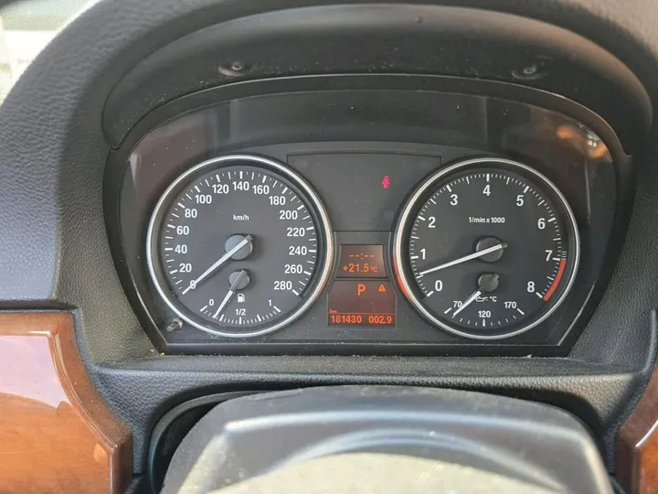 BMW 325