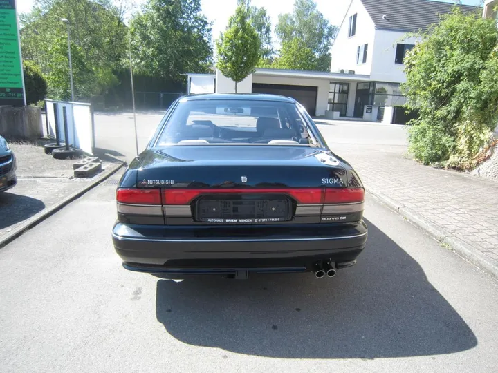 Mitsubishi Sigma