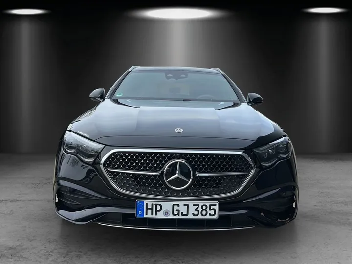 Mercedes-Benz E 300