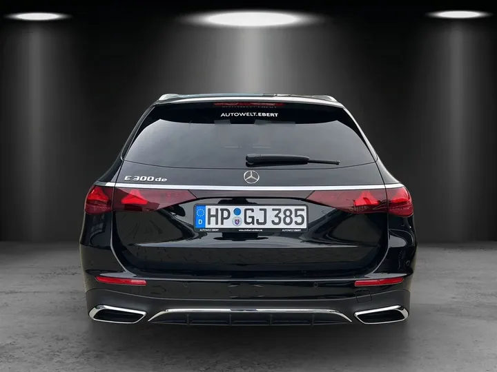 Mercedes-Benz E 300