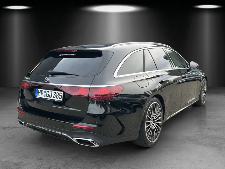 Mercedes-Benz E 300