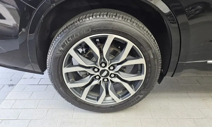 Cadillac XT6