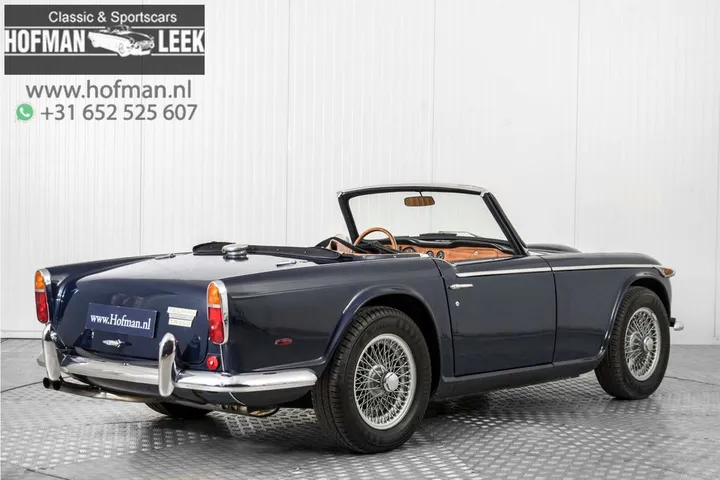 Triumph TR5