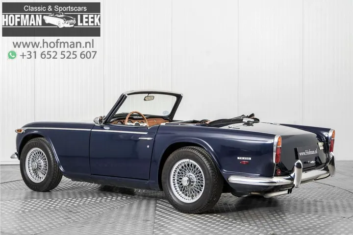 Triumph TR5