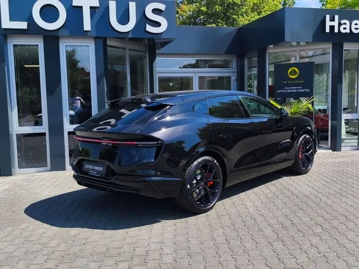 Lotus Eletre