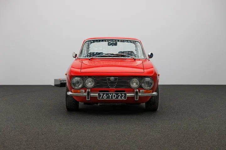 Alfa Romeo GTV