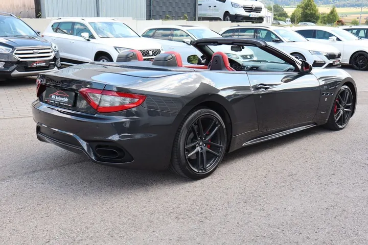 Maserati GranCabrio