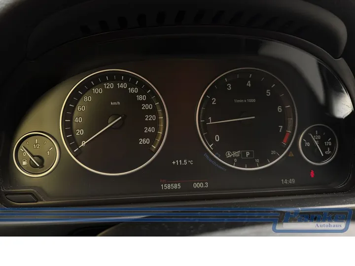 BMW 528