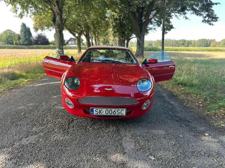 Aston Martin DB7