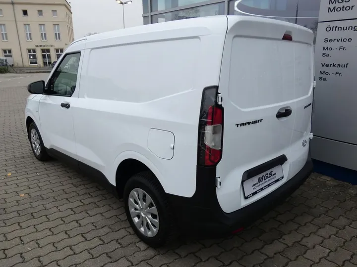Ford Transit Courier