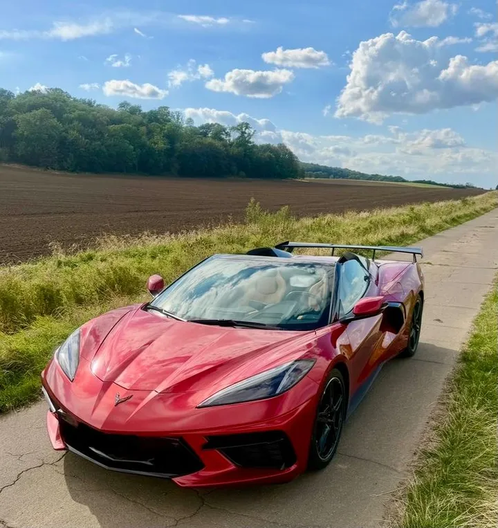Corvette C8