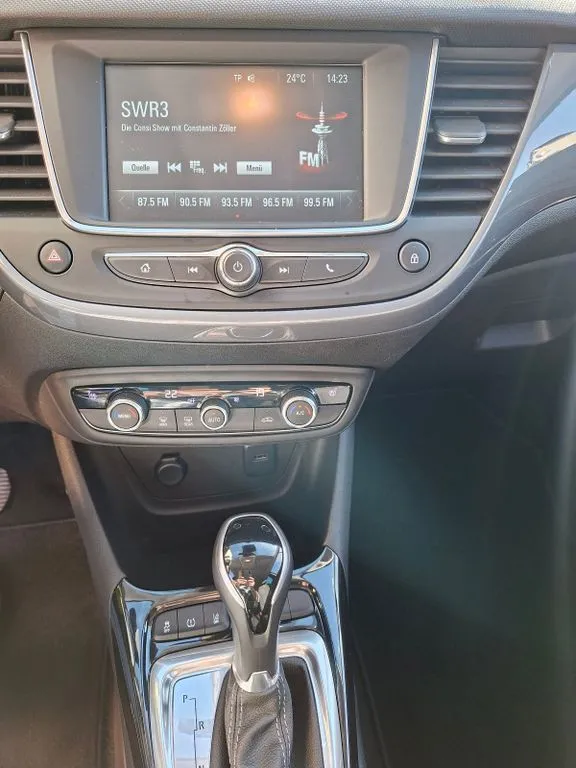 Opel Crossland (X)