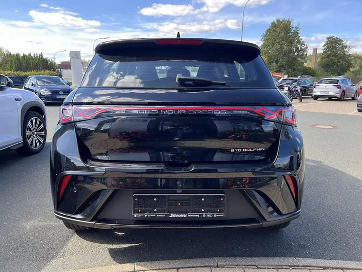 BYD DOLPHIN