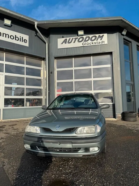 Renault Laguna