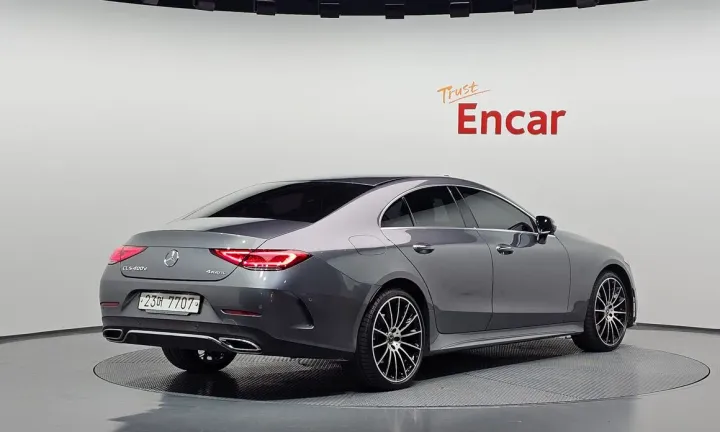 Mercedes-Benz CLS-Class