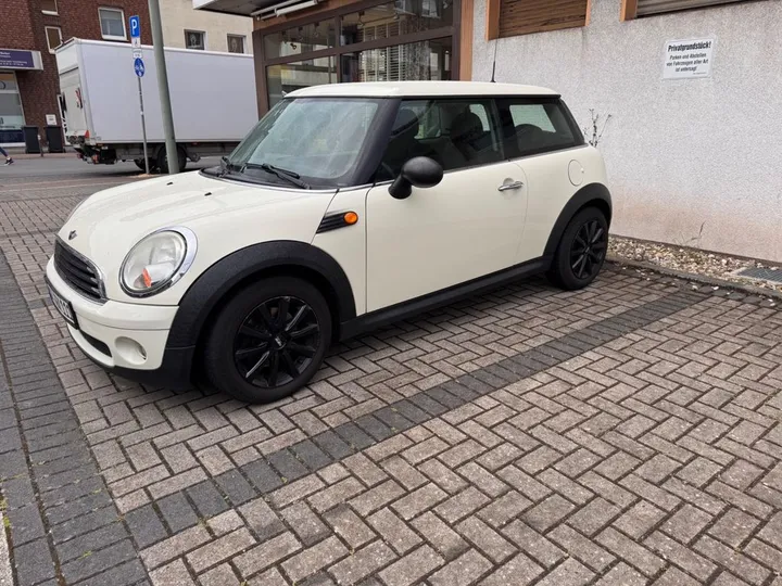 MINI ONE