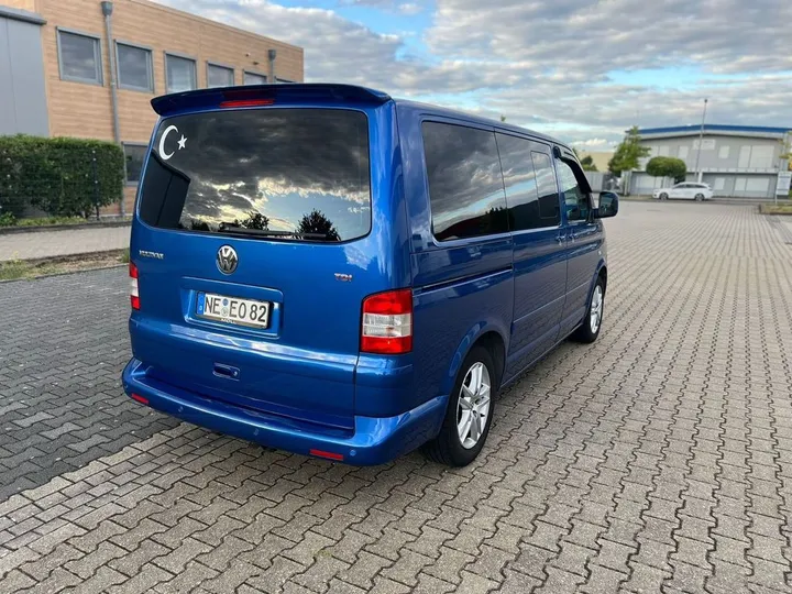 Volkswagen T5 Multivan