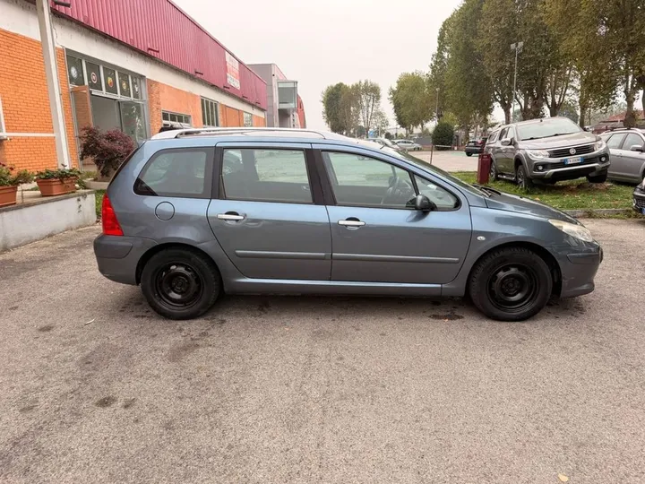 Peugeot 307