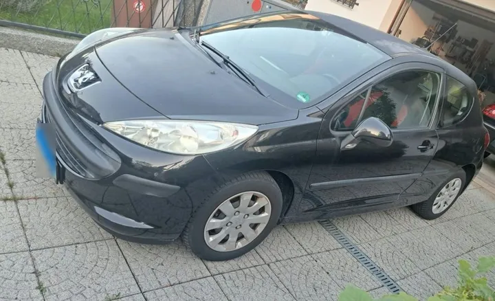 Peugeot 207