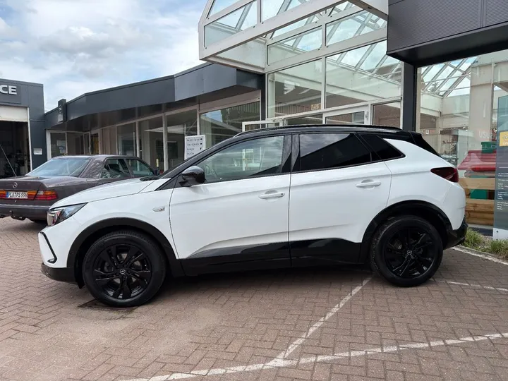 Opel Grandland (X)