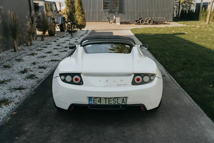 Tesla Roadster