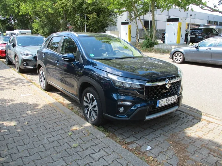 Suzuki (SX4) S-Cross