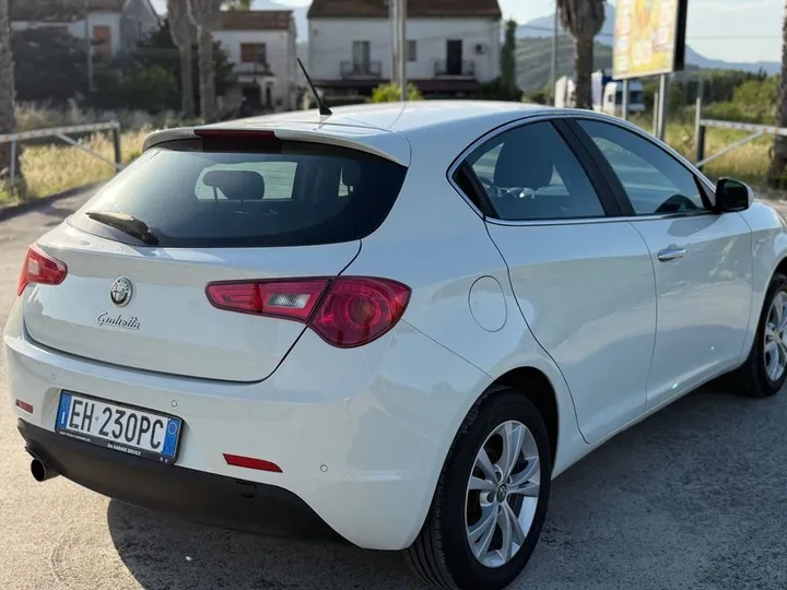 Alfa Romeo Giulietta