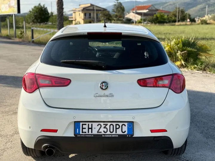 Alfa Romeo Giulietta