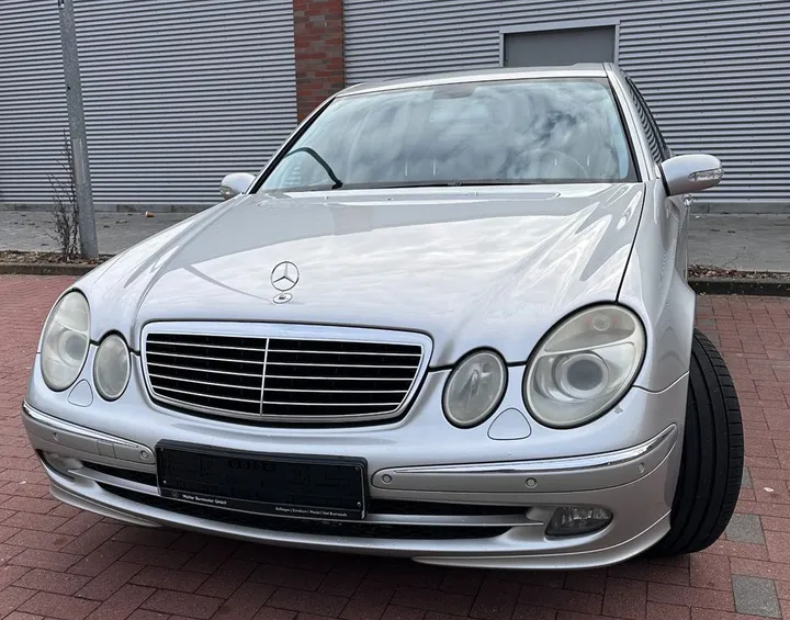Mercedes-Benz E 500