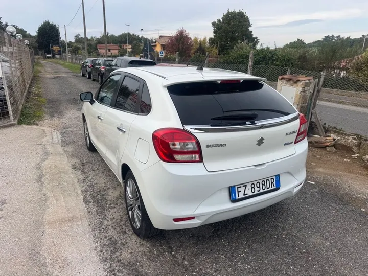 Suzuki Baleno
