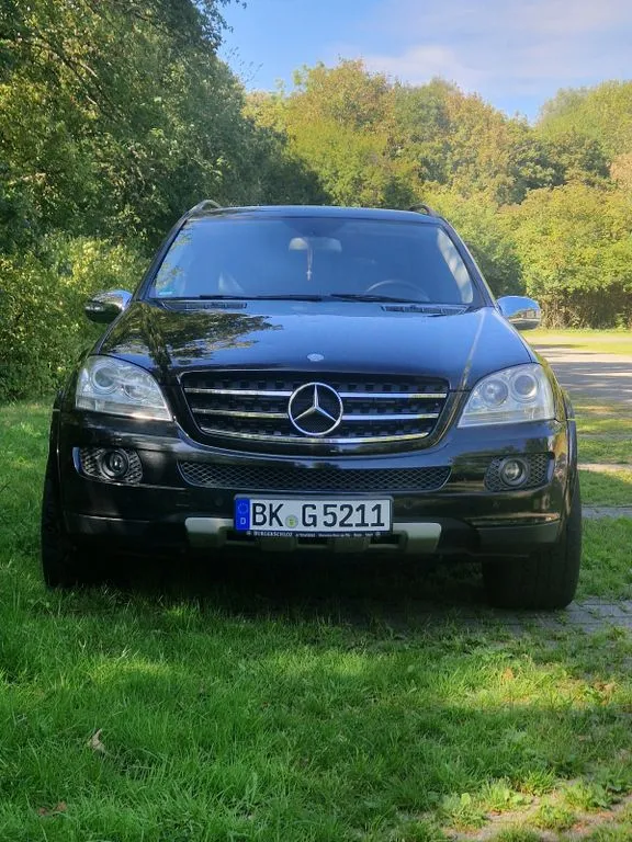 Mercedes-Benz ML 320