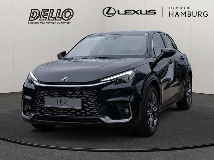 Lexus LBX