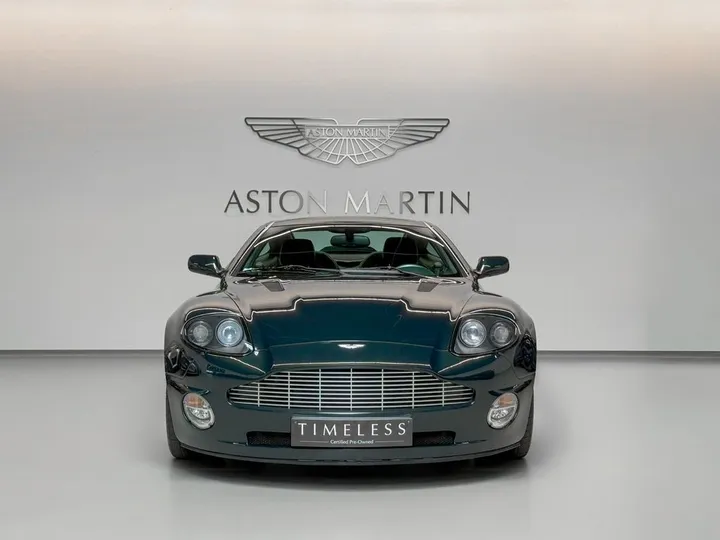 Aston Martin Vanquish