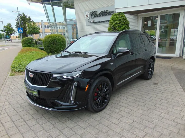 Cadillac XT6