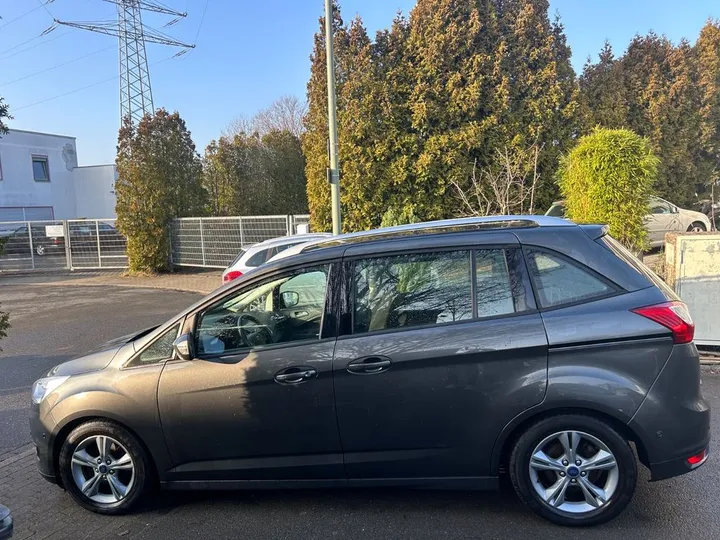 Ford Grand C-Max