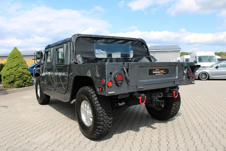 Hummer H1