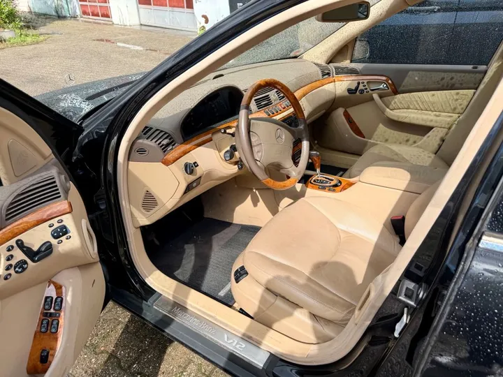 Mercedes-Benz S 600