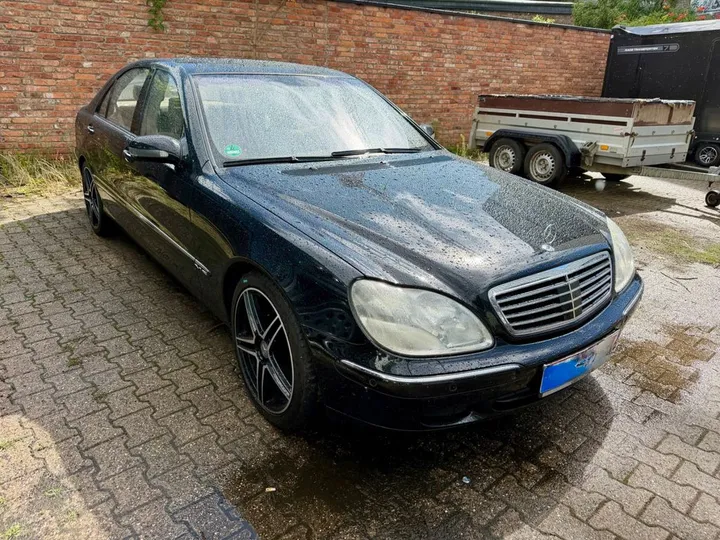 Mercedes-Benz S 600
