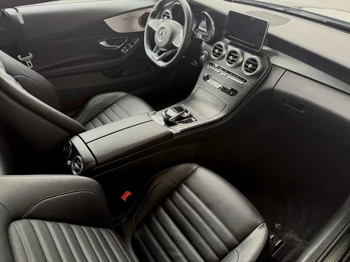 Mercedes-Benz C 220