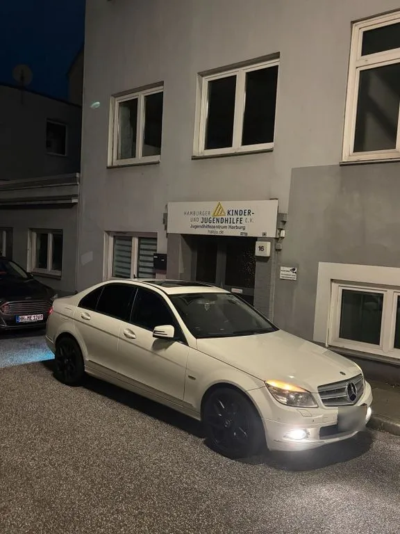 Mercedes-Benz C 350