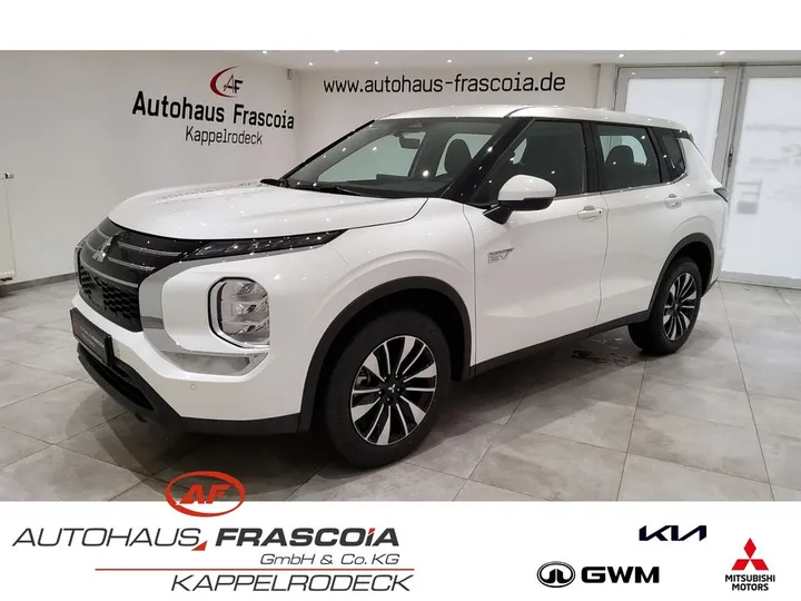 Mitsubishi Plug-in Hybrid Outlander