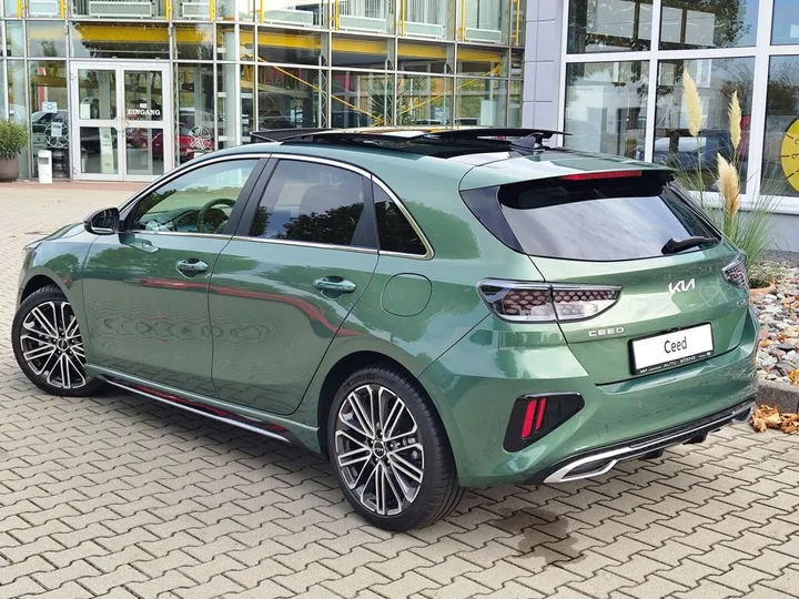 Kia cee'd / Ceed