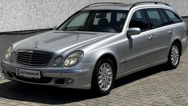 Mercedes-Benz E 270