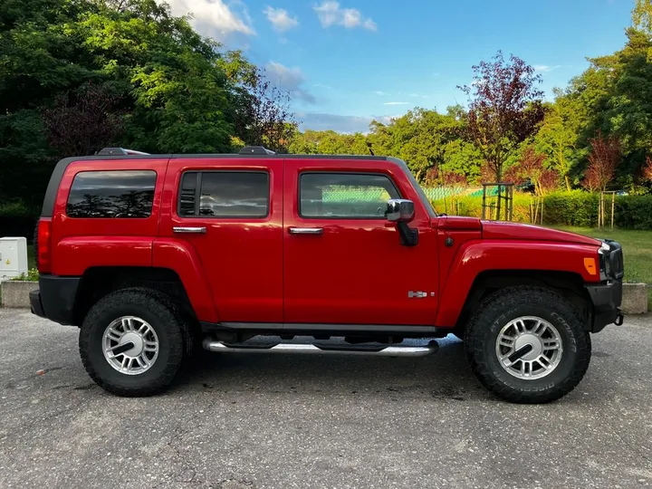 Hummer H3