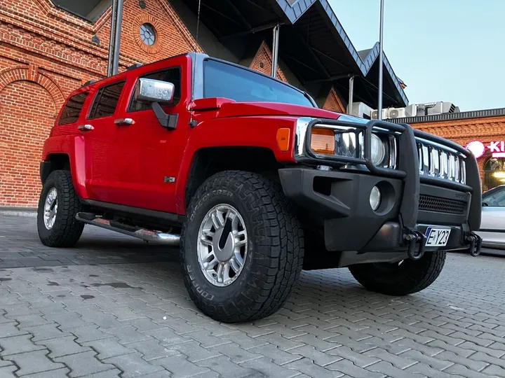 Hummer H3